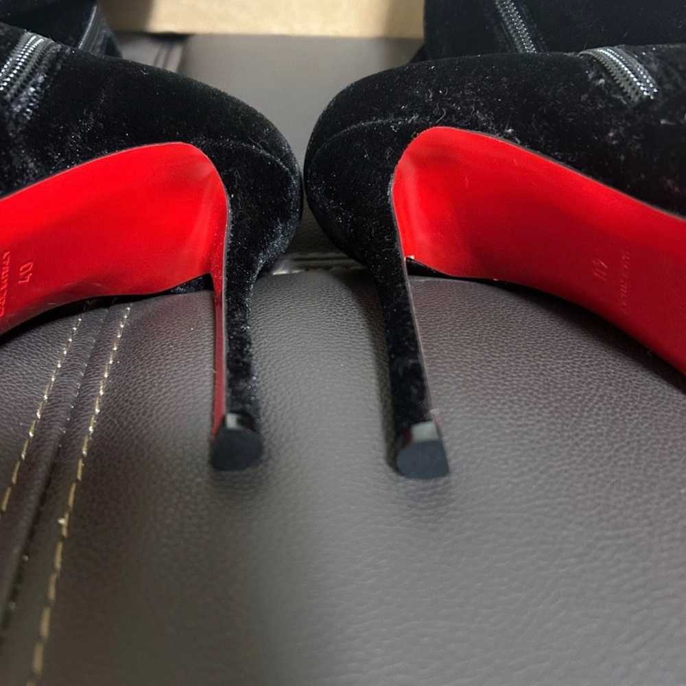 Christian Louboutin Black Over the Knee Boots - Picture 3 of 4